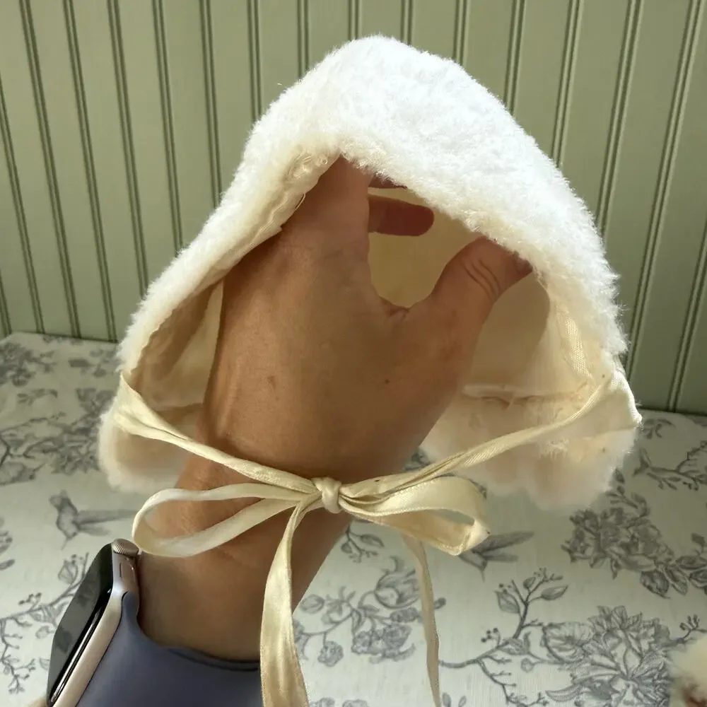 Vtg Antique Baby Bonnet Faux Fur Heirloom White Silk Ribbon Satin Lined 20s